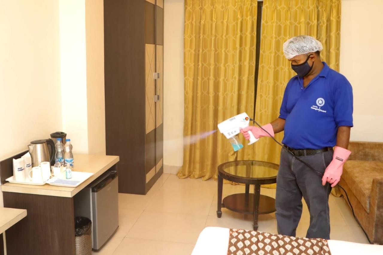 Ganges Grand Hotell Varanasi Exteriör bild